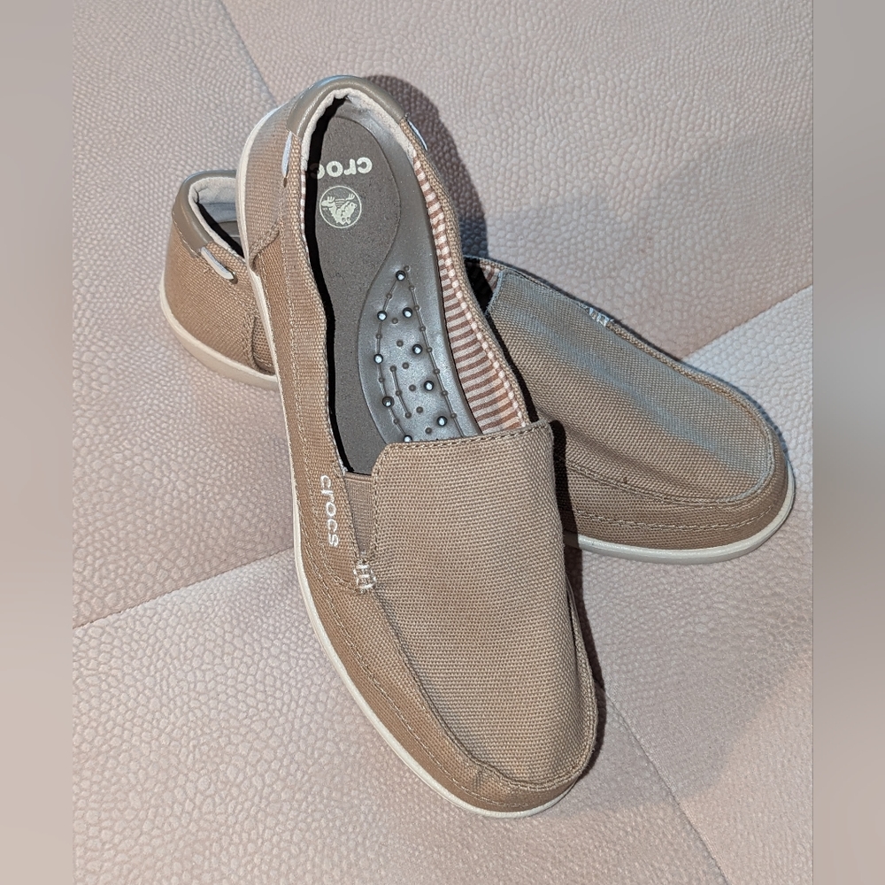 Crocs canvas slip-on loafers women's size 11